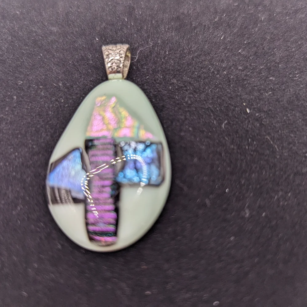 Hand made pendant J-017 - Picture 1 of 4